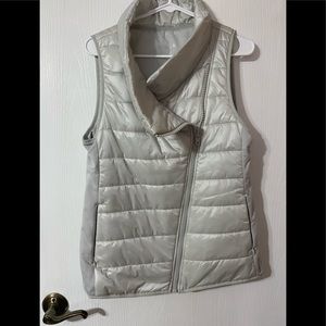 NWOT Reebok Running vest